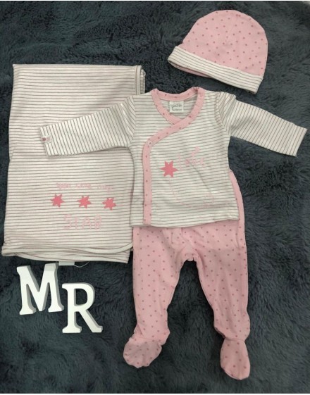 Pijamita bb + Gorrito Love YATSI