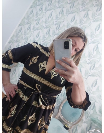Vestido con bordado Dorado
